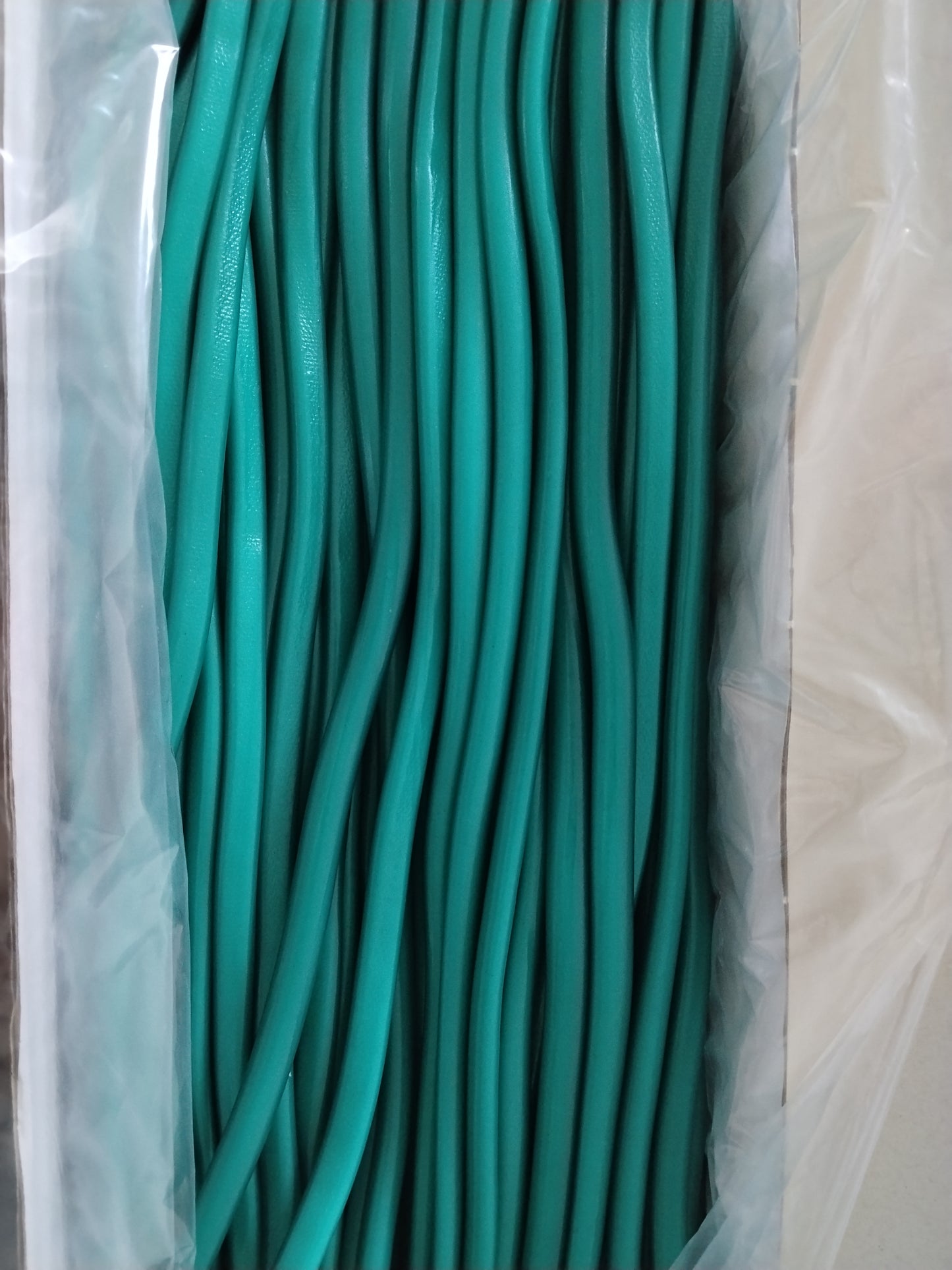 Cable à la framboise lisse Fini